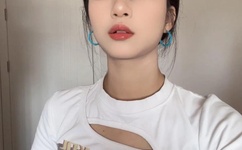 精品卡一卡二卡三国色天香